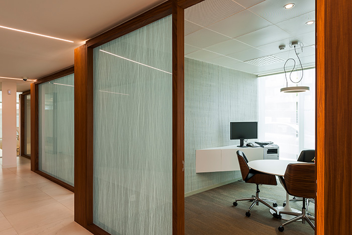 Bank Nagelmakers / Kantoor Ieper